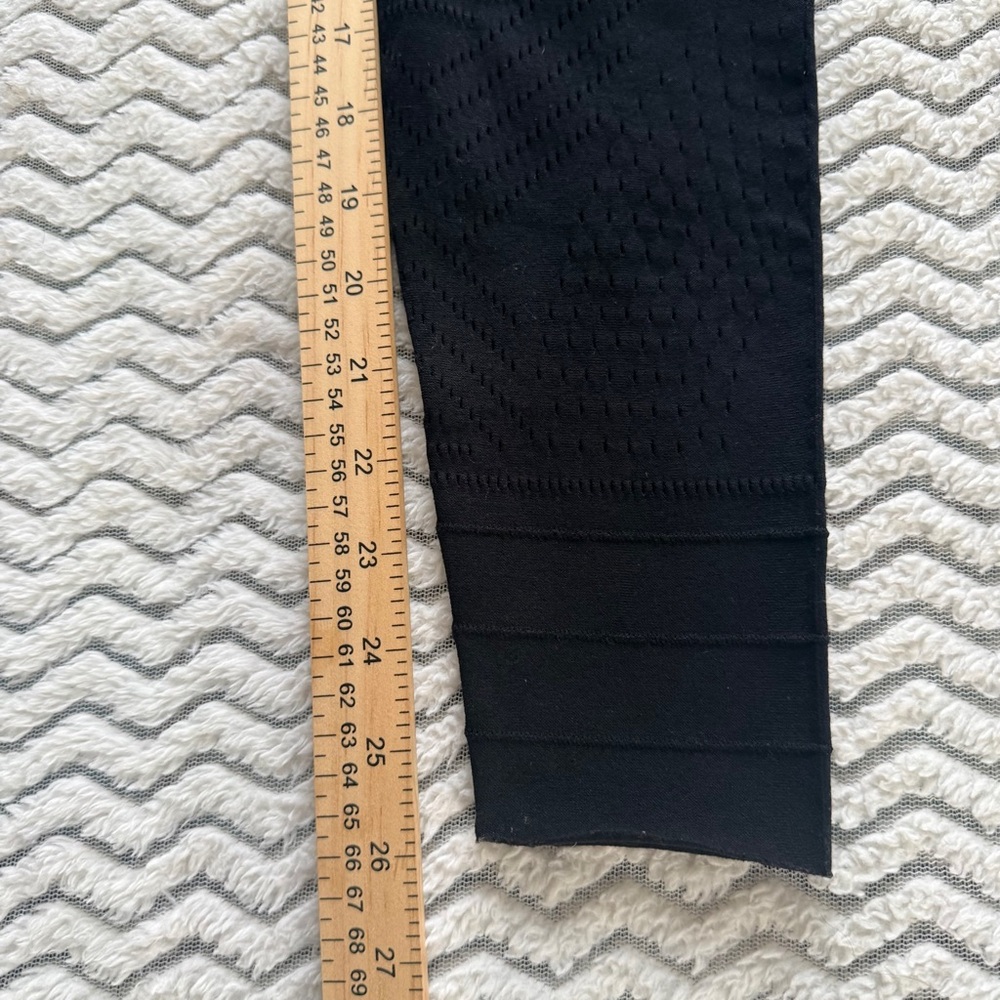 FP Movement by Free People Black Seamless Ecology Yoga Cutouts Ankle Leggings L - Picture 6 of 9